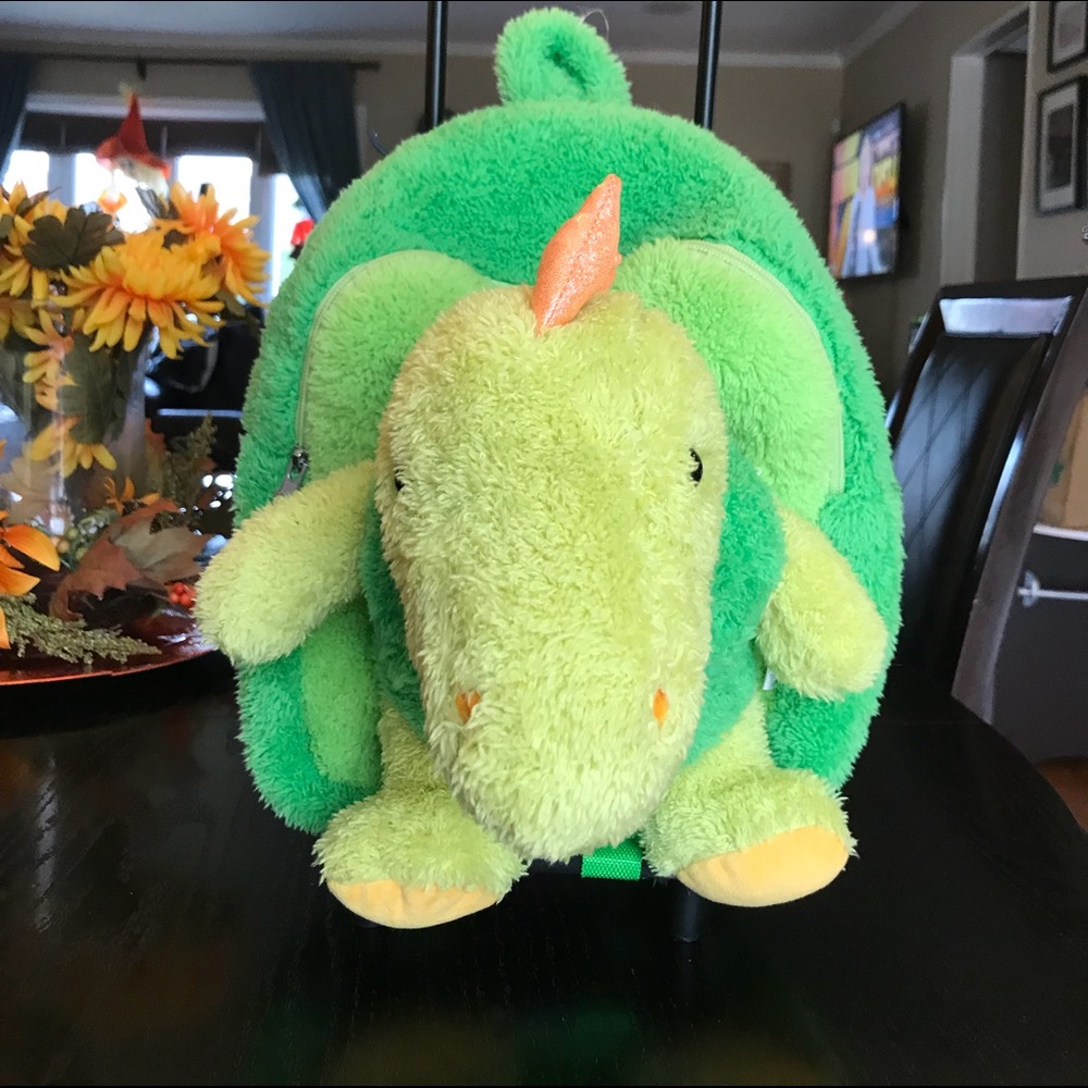 Popatu Boys dinosaur 🦕 luggage/suitcase.